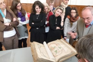 Looking at manuscripts in Arras with Prof. John Lowden